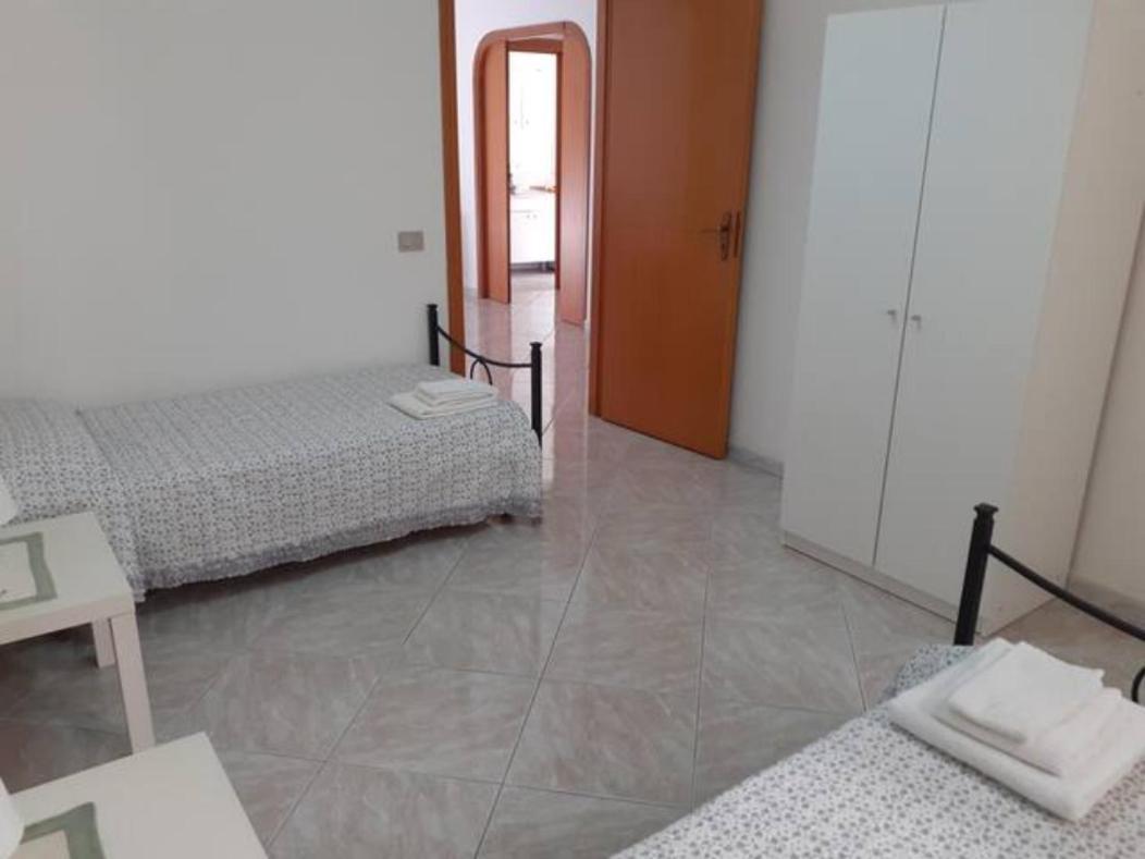 Baciati Dal Sole - Appartamento In Centro Порто Емпедокле Екстериор снимка